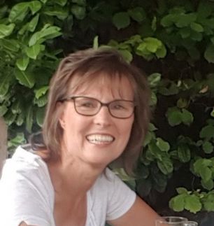 Julie Inglis.jpg
